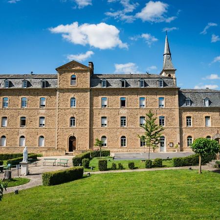 Accueil Du Couvent De Malet Hotel Saint-Côme-dʼOlt Kültér fotó