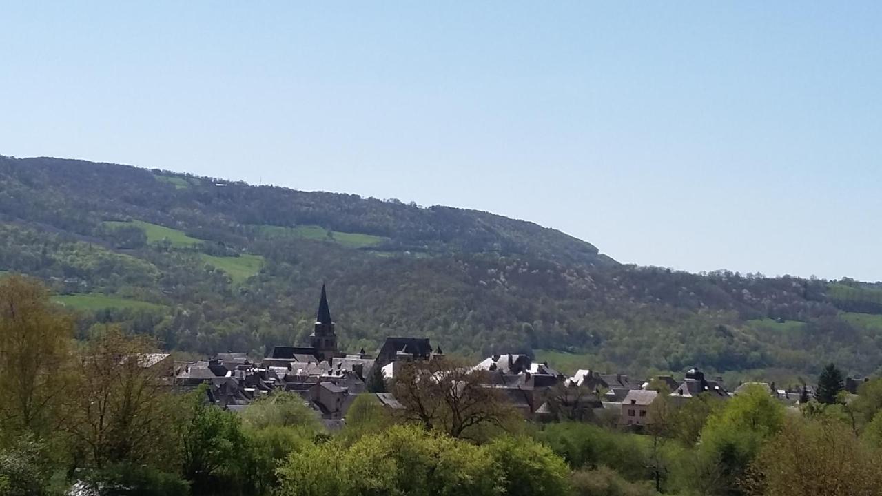 Accueil Du Couvent De Malet Hotel Saint-Côme-dʼOlt Kültér fotó